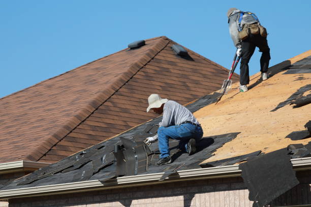 Best Flat Roofing  in Clinton, UT